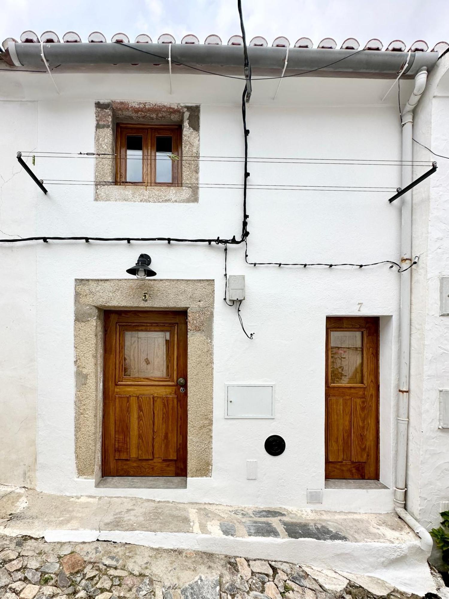 Charming Town House In Apartment *